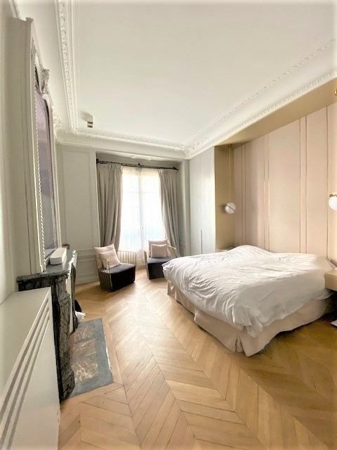 appartement 6 pièces en vente sur PARIS (75017)