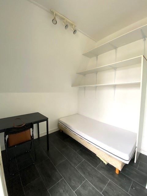 chambre de service 1 pièce en vente sur PARIS (75016)