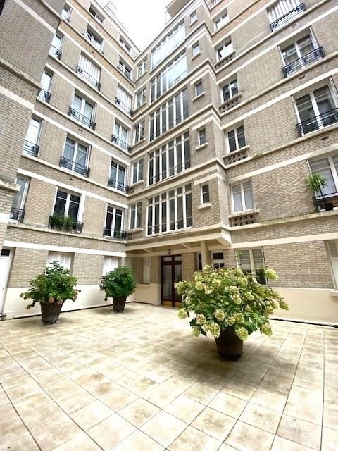 chambre de service 1 pièce en vente sur PARIS (75016)