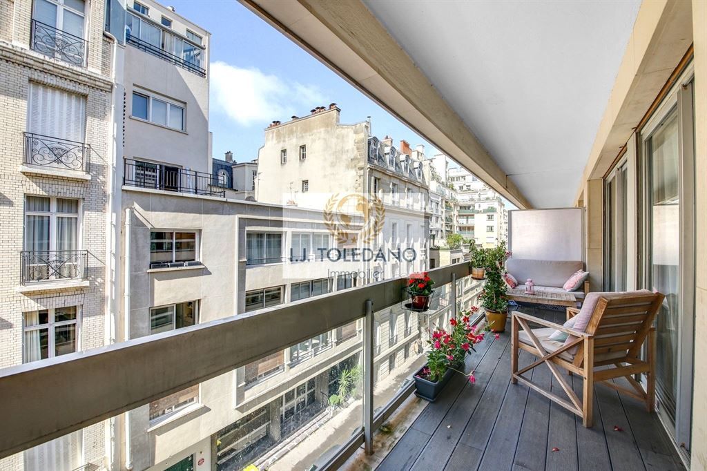 appartement 5 pièces en vente sur PARIS (75016)