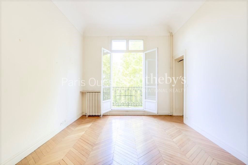 appartement 7 pièces en vente sur PARIS (75016)